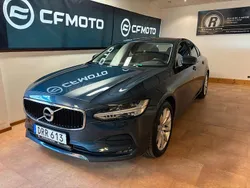 Mörkblå (blå) Begagnad 2018 Volvo S90 Momentum Sedan | 229 900 kr (Marknadspris)