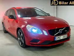 Röd Begagnad 2013 Volvo V60 R-Design Kombi | 89 800 kr (Marknadspris)