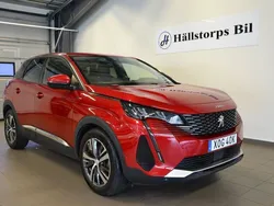 Röd Begagnad 2021 Peugeot 3008 SUV | 259 900 kr (Marknadspris)