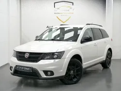 Vit Begagnad 2014 Fiat Freemont Black Code SUV | 129 000 kr (Marknadspris)