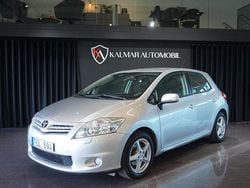 Silver Begagnad 2009 Toyota Auris Plus Halvkombi | 64 900 kr (Marknadspris)