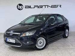 Svart Begagnad 2009 Ford Focus Titanium Halvkombi | 39 900 kr