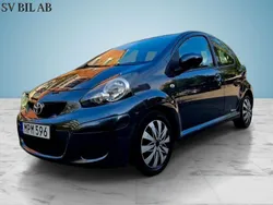 Mörkgrå Begagnad 2010 Toyota Aygo Halvkombi | 59 000 kr (Marknadspris)