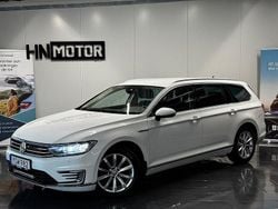 Vit Begagnad 2017 VW Passat GTE Kombi | 189 900 kr (Lite dyr)