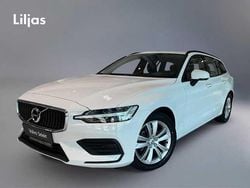 Vit Begagnad 2019 Volvo V60 Momentum Kombi | 279 000 kr (Marknadspris)
