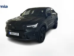 Svart Begagnad 2025 Volvo EC40 Plus SUV | 489 000 kr (Bra pris)
