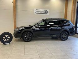 Svart Begagnad 2024 Subaru Outback Kombi | 429 000 kr (Marknadspris)