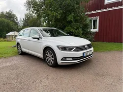 Vit Begagnad 2015 VW Passat Kombi | 78 000 kr (Bra pris)