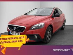 Röd Begagnad 2016 Volvo V40 CC Summum Kombi | 164 800 kr (Marknadspris)