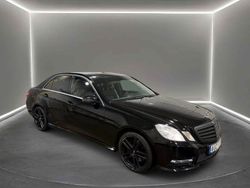 Svart Begagnad 2013 Mercedes E200 Sedan | 89 900 kr (Marknadspris)