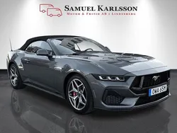Grå Begagnad 2024 Ford Mustang GT Convertible Cab | 739 900 kr