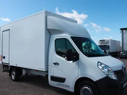 Vit Begagnad 2017 Renault Master Van | 197 500 kr (Marknadspris)