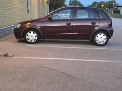 Röd Begagnad 2004 Opel Corsa Halvkombi | 12 000 kr (Superpris)