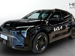 Svart (black) Begagnad 2025 Kia EV3 GT-Line SUV | 534 900 kr (Marknadspris)