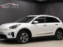 Vit Begagnad 2022 Kia e-Niro 4 SUV | 239 900 kr (Bra pris)