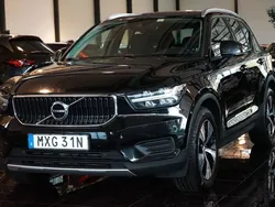 Svart Begagnad 2020 Volvo XC40 Momentum SUV | 220 000 kr