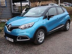 Flerfärgad Begagnad 2016 Renault Captur SUV | 73 500 kr (Bra pris)