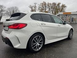 Vit Begagnad 2020 BMW 118 M Sport Halvkombi | 239 000 kr (Marknadspris)