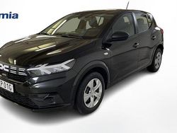 Svart Ny 2025 Dacia Sandero Essentiel Halvkombi | 202 700 kr (Marknadspris)