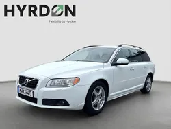 Vit Begagnad 2012 Volvo V70 Momentum Kombi | 69 900 kr (Marknadspris)