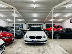 Vit Begagnad 2017 BMW 520 Sedan | 269 900 kr (Dyr)