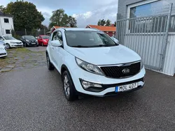 Vit Begagnad 2015 Kia Sportage Comfort SUV | 119 900 kr (Marknadspris)