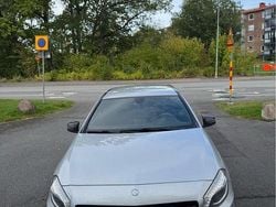 Silver Begagnad 2015 Mercedes A180 AMG line Halvkombi | 129 000 kr (Marknadspris)