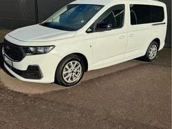 Gul Begagnad 2023 Ford Grand Tourneo Connect Minibuss | 199 900 kr
