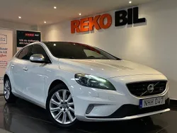 Vit Begagnad 2013 Volvo V40 R-Design Kombi | 129 800 kr (Lite dyr)