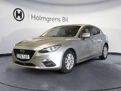 Grå Begagnad 2015 Mazda 3 Inclusive Halvkombi | 128 900 kr (Marknadspris)