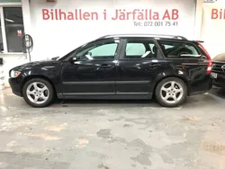 Svart Begagnad 2005 Volvo V50 Kinetic Kombi | 51 900 kr (Marknadspris)