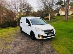 Begagnad 2017 Peugeot Partner Van | 49 000 kr (Lite dyr)