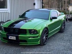 Grön Begagnad 2006 Ford Mustang GT Sportkupé | 220 000 kr