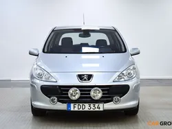 Ljusgrå (grå) Begagnad 2007 Peugeot 307 Halvkombi | 29 900 kr (Marknadspris)