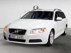 Vit Begagnad 2013 Volvo V70 Kinetic Kombi | 74 900 kr (Bra pris)