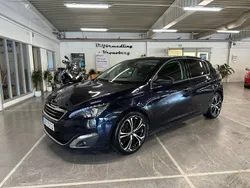 Mörkblå Begagnad 2014 Peugeot 308 Allure Halvkombi | 68 900 kr