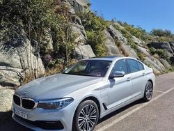 Silver Begagnad 2020 BMW 530e iPerformance Sedan | 287 000 kr (Superpris)