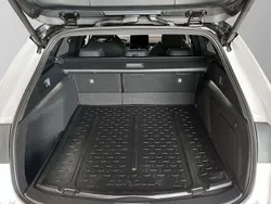 Vit Begagnad 2024 Toyota Corolla Sport Kombi | 399 900 kr (Lite dyr)