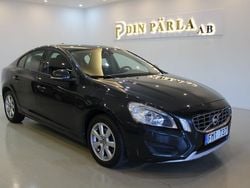 Grå Begagnad 2012 Volvo S60 Kinetic Sedan | 139 900 kr
