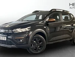 Svart (black) Begagnad 2025 Dacia Sandero Extreme Halvkombi | 219 000 kr (Marknadspris)
