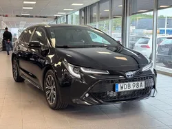 Svart Begagnad 2020 Toyota Corolla Kombi | 229 900 kr (Marknadspris)