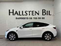 Vit Begagnad 2021 Tesla Model Y Long Range AWD SUV | 299 900 kr (Marknadspris)