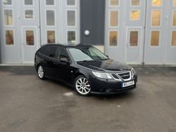 Svart Begagnad 2010 Saab 9-3 Kombi | 59 900 kr (Lite dyr)