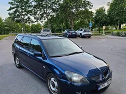 Blå Begagnad 2004 Mitsubishi Lancer Kombi | 20 000 kr (Dyr)