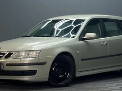 Ljusgul (gul) Begagnad 2006 Saab 9-3 Linear Kombi | 39 900 kr (Lite dyr)