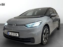 Grå Begagnad 2023 VW ID.3 Pro Performance Halvkombi | 299 900 kr (Marknadspris)