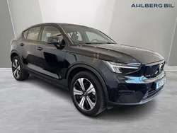 Svart Begagnad 2023 Volvo EC40 Core SUV | 349 500 kr (Superpris)