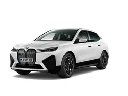 Vit Begagnad 2023 BMW iX Comfort Edition SUV | 769 000 kr (Bra pris)