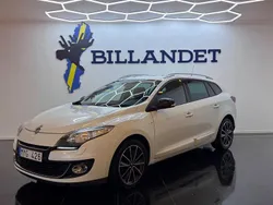 Vit Begagnad 2012 Renault Mégane GrandTour Bose Edition Kombi | 64 900 kr (Marknadspris)