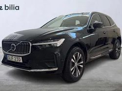 Svart Begagnad 2022 Volvo XC60 Core SUV | 419 900 kr (Marknadspris)